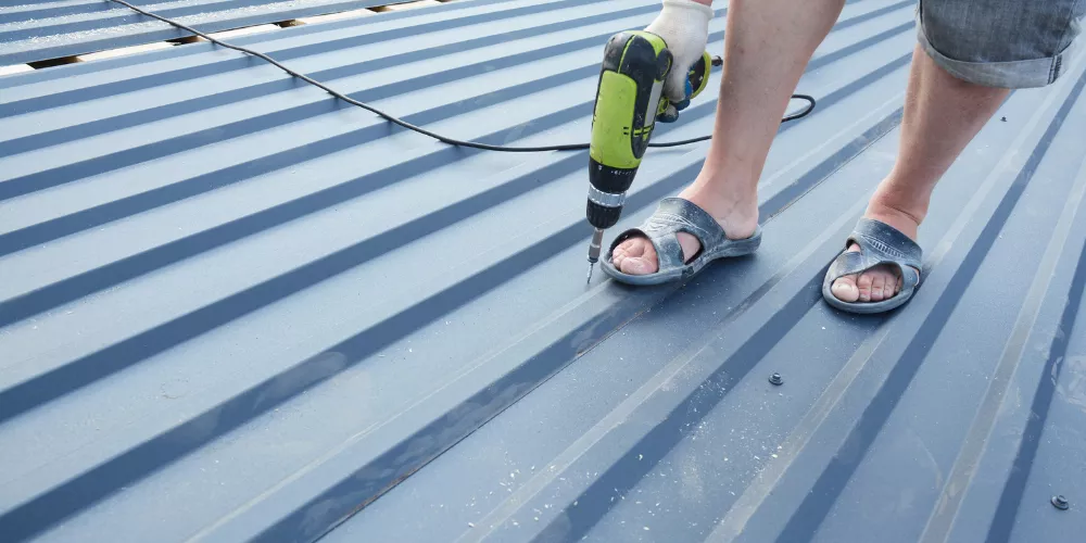 Can You Paint a Metal Roof on a House?