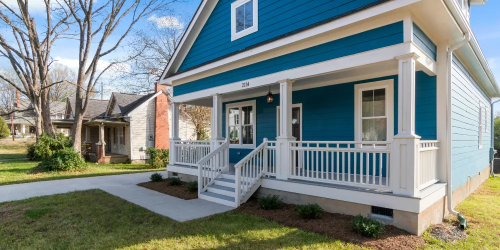 How Many Gallons Of Paint For Exterior Of House? 2